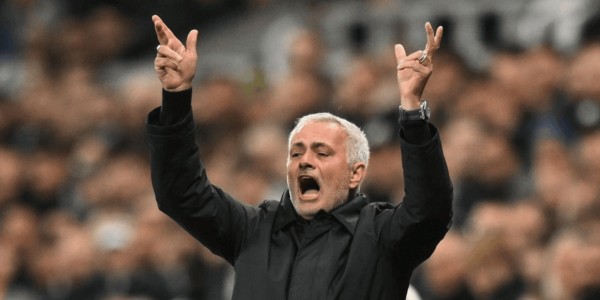 7-2！6-1！欧冠疯狂一夜，巴黎巴萨狂胜，穆帅惨败，马竞溃败