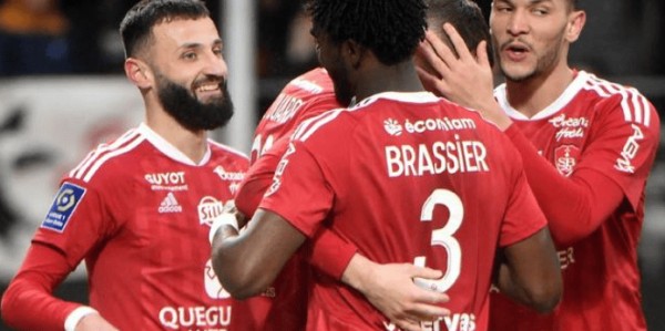 法甲：朗斯VS布雷斯特 全方位足球预测比分