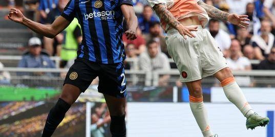 罗马主场迎战国际米兰，双雄争霸谁主沉浮？